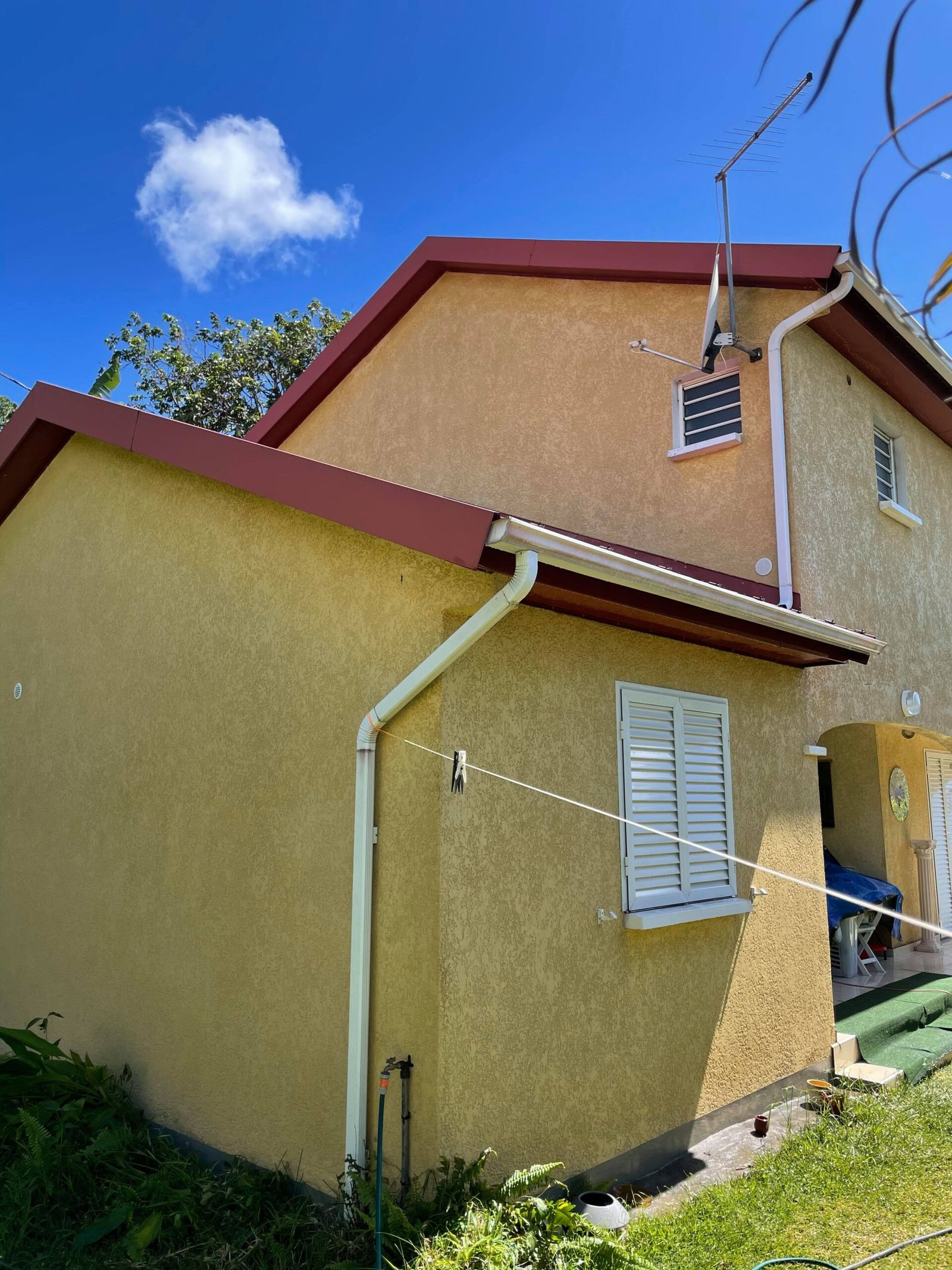 fze Nettoyage de façade sur l'île de la Réunion